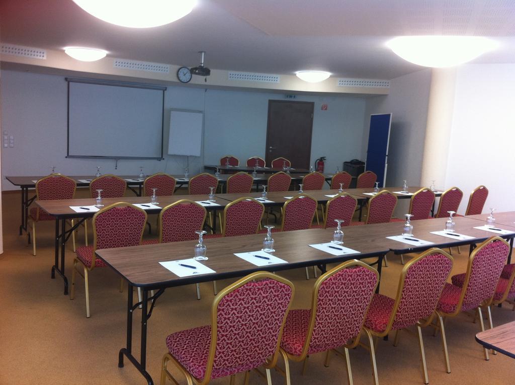 Hotel Aurora Erlangen 3*