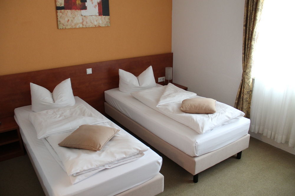 Aurora Erlangen 3* Heßdorf